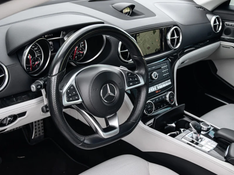 Mercedes-Benz SL 450 RWD* АвтоКредит* (ЦЕНА ДО БЪЛГАРИЯ)* , снимка 9 - Автомобили и джипове - 53213648