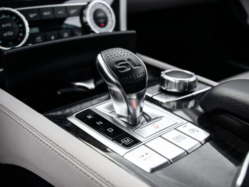 Mercedes-Benz SL 450 RWD* АвтоКредит* (ЦЕНА ДО БЪЛГАРИЯ)* , снимка 12 - Автомобили и джипове - 53213648