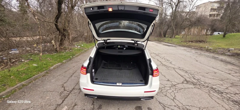 Mercedes-Benz E 220, снимка 10 - Автомобили и джипове - 53460539