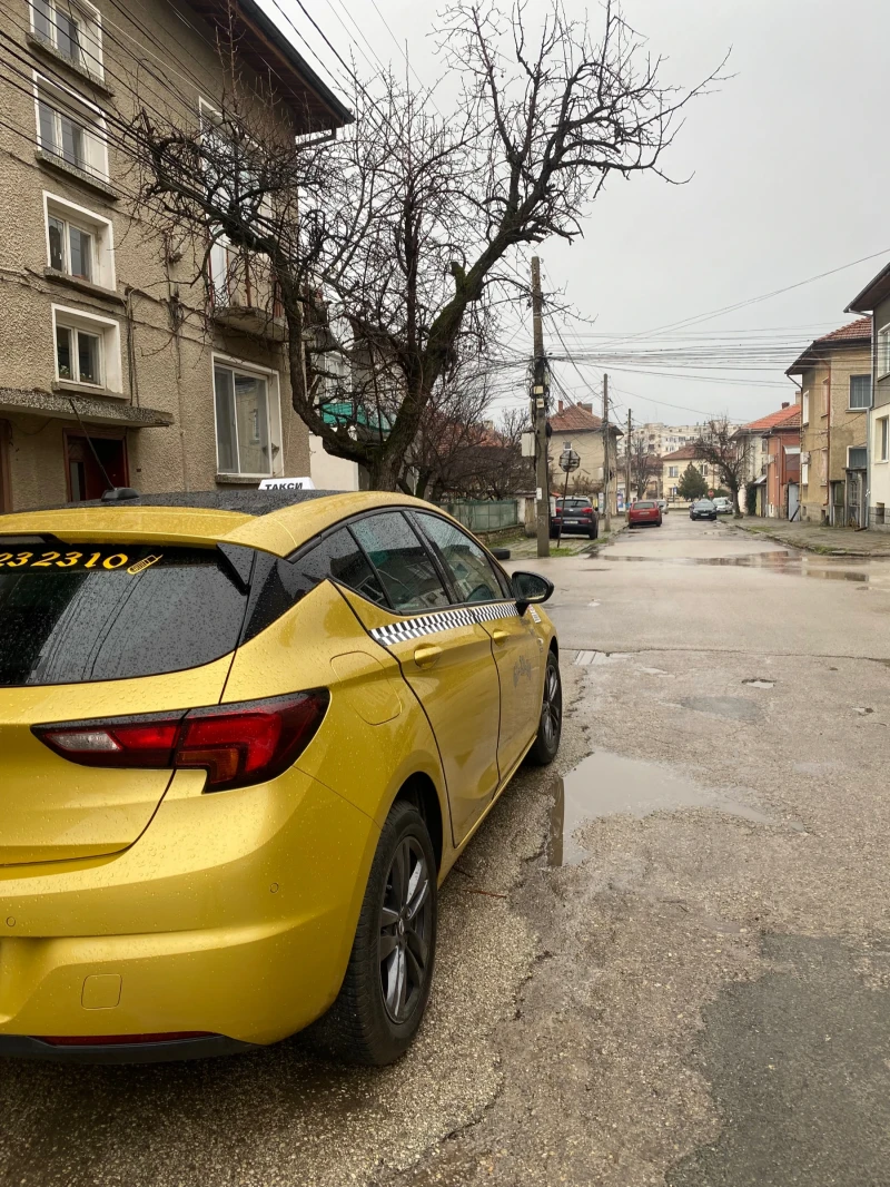 Opel Astra, снимка 4 - Автомобили и джипове - 53485232