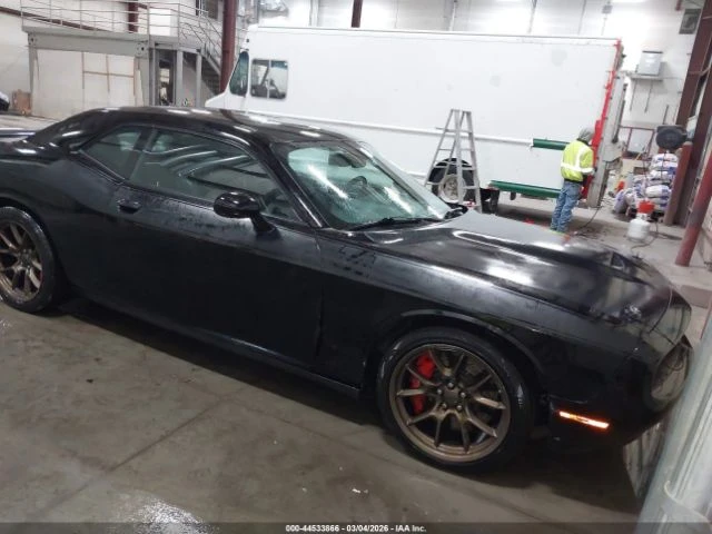 Dodge Challenger R/T 392| V8 SRT HEMI| КАМЕРА| TOUCHSCREEN, снимка 2 - Автомобили и джипове - 54595024