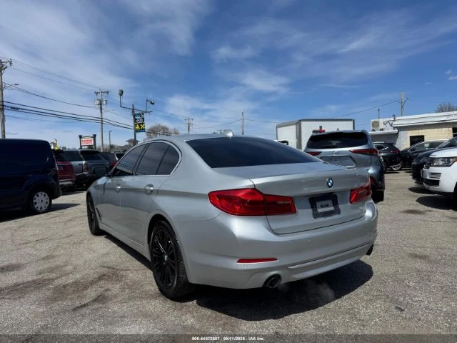 BMW 530 i, снимка 3 - Автомобили и джипове - 54647628