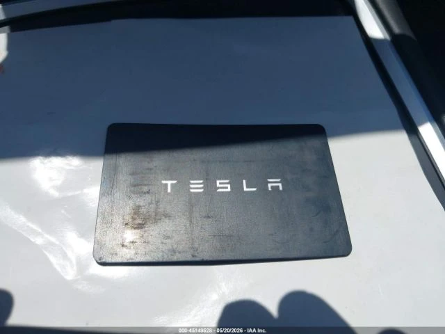 Tesla Model Y * PERFORMANCE* DUAL MOTOR* , снимка 10 - Автомобили и джипове - 54812787