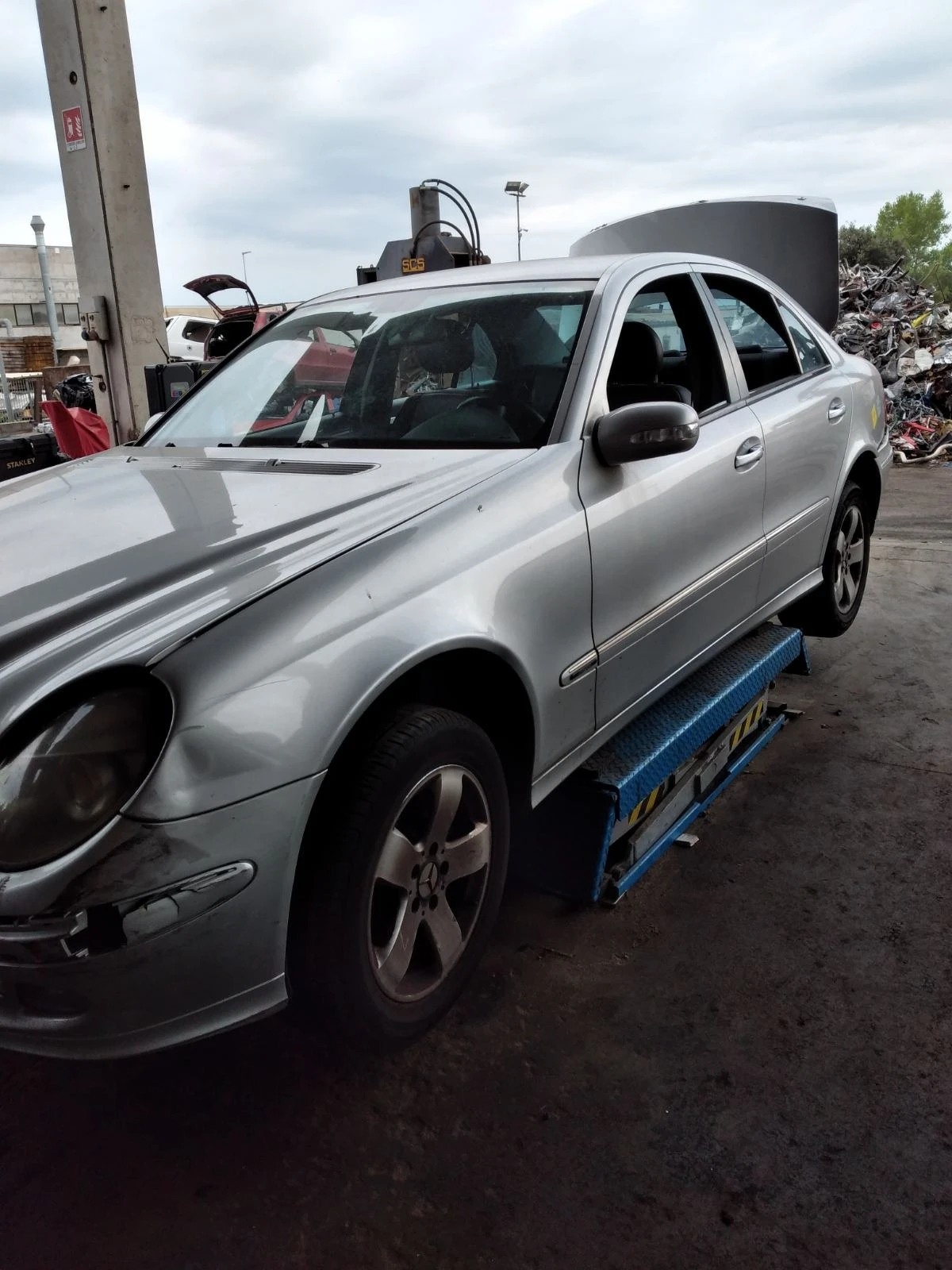 Mercedes-Benz E 320 3.2cdi, снимка 1