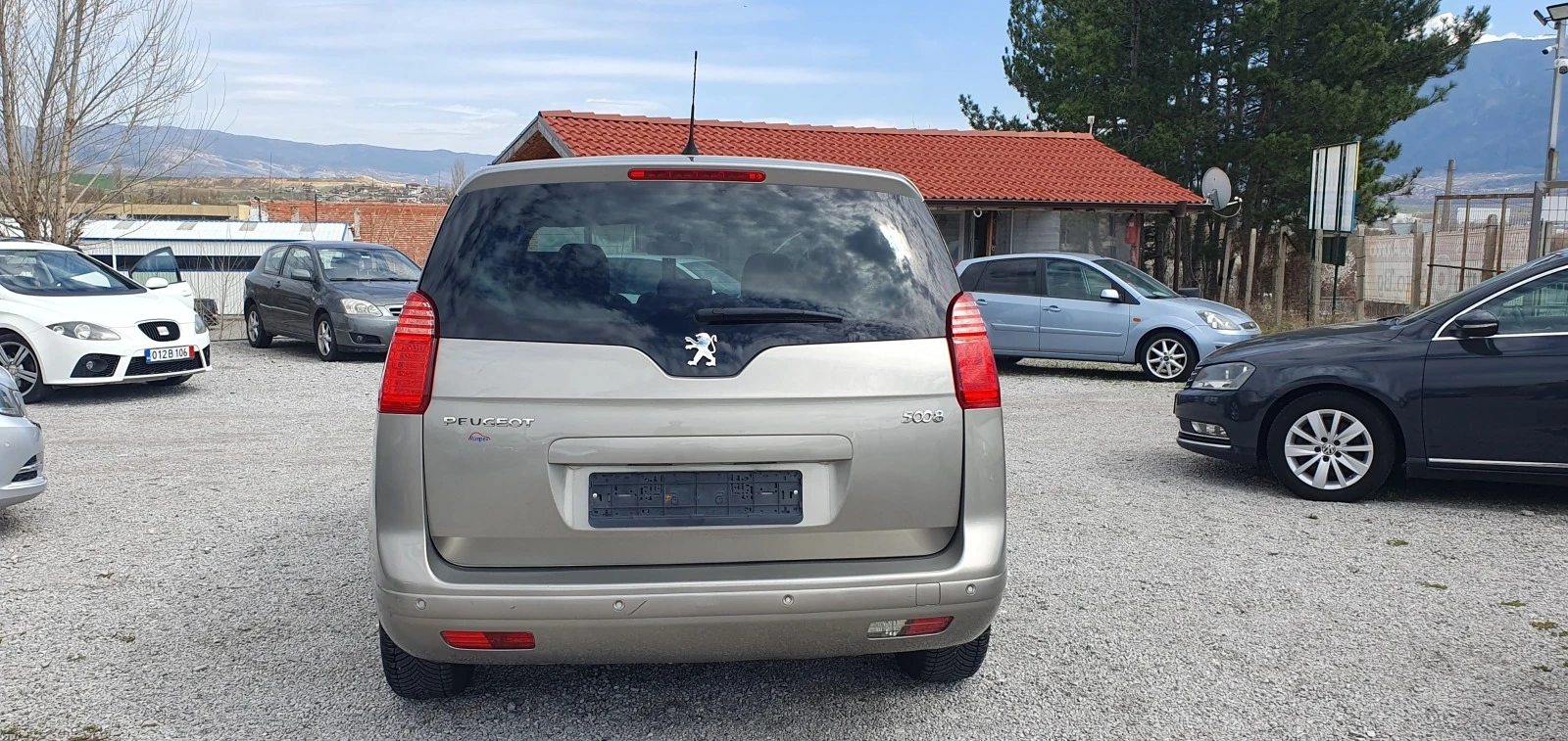 Peugeot 5008 2, 0 HDI - изображение 6