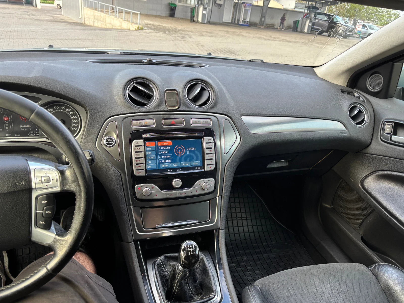 Ford Mondeo Ghia 2.0 tdci - изображение 7