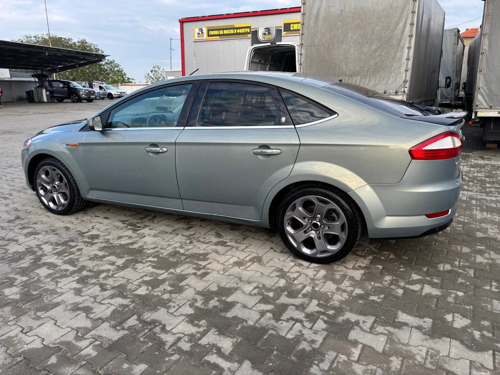 Ford Mondeo Ghia 2.0 tdci - изображение 3