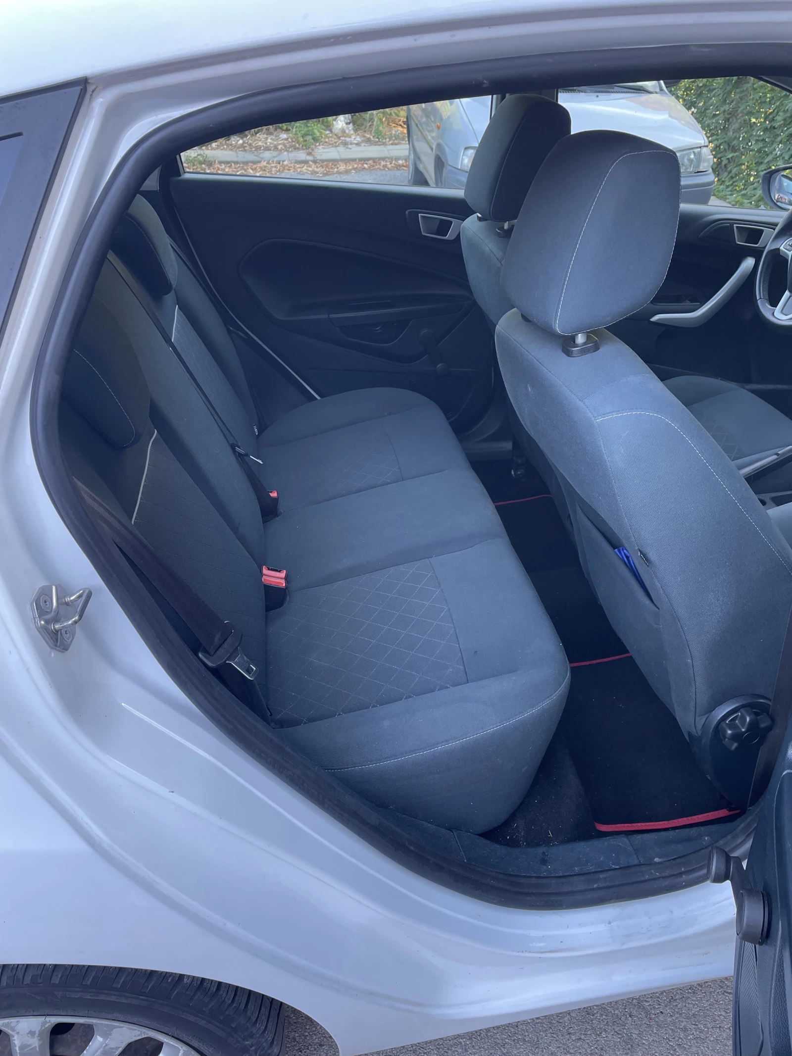 Ford Fiesta 2012, ������ 1.2, ��������� | Mobile.bg � ����������� 12