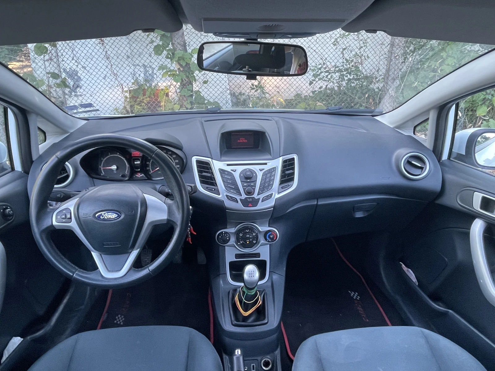 Ford Fiesta 2012, Бензин 1.2, Обслужена - изображение 10