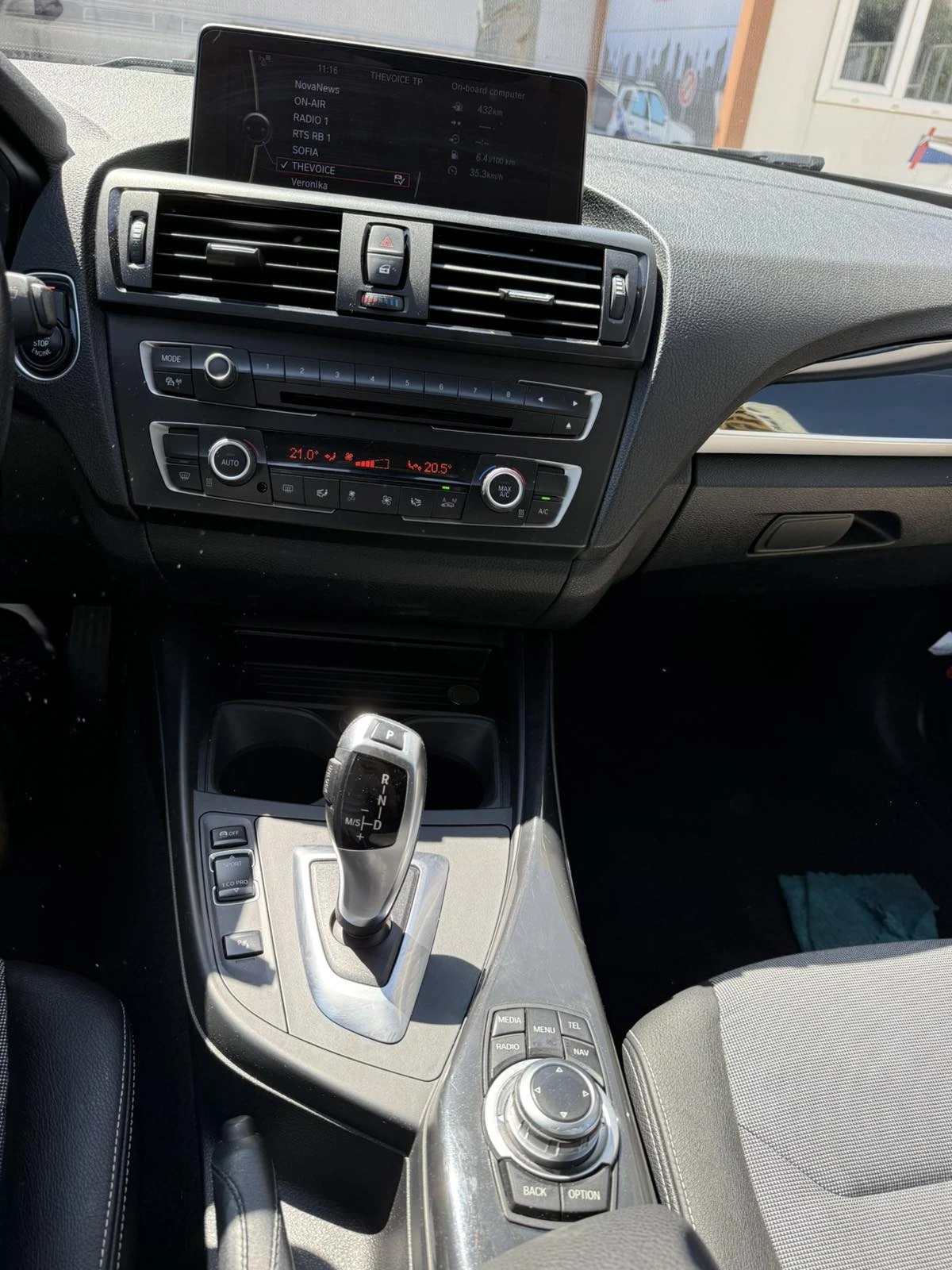 BMW 118 118d Urban - изображение 9