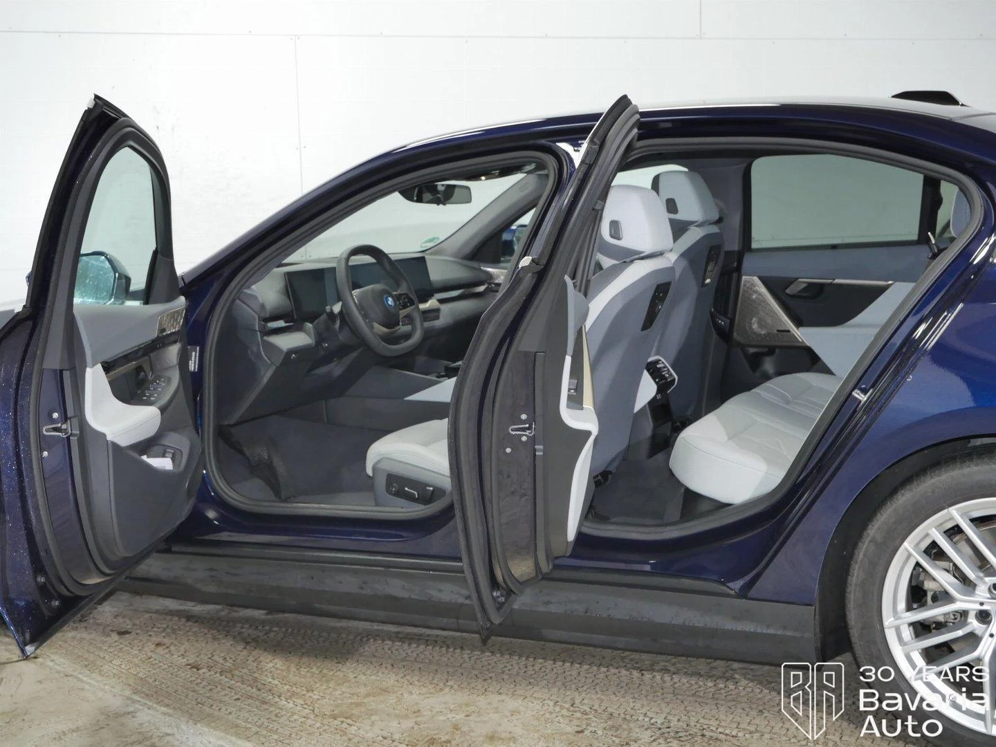 BMW i5 40 eDrive | Mobile.bg � ����������� 5