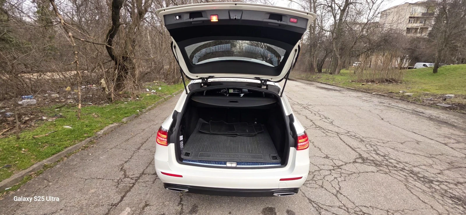 Mercedes-Benz E 220  - изображение 10