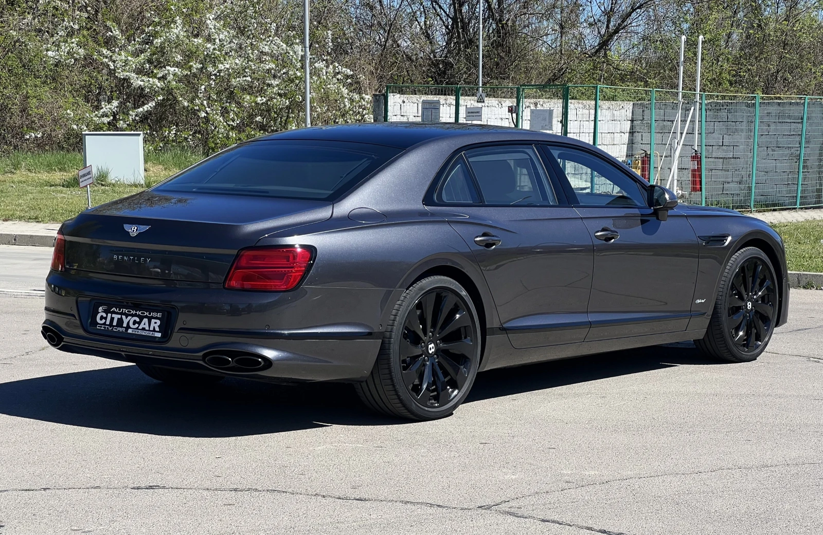 Bentley Flying Spur V6 HYBRID/MULLINER/BLACKLINE/B&O/PANO/NIGHT VISION | Mobile.bg � ����������� 6