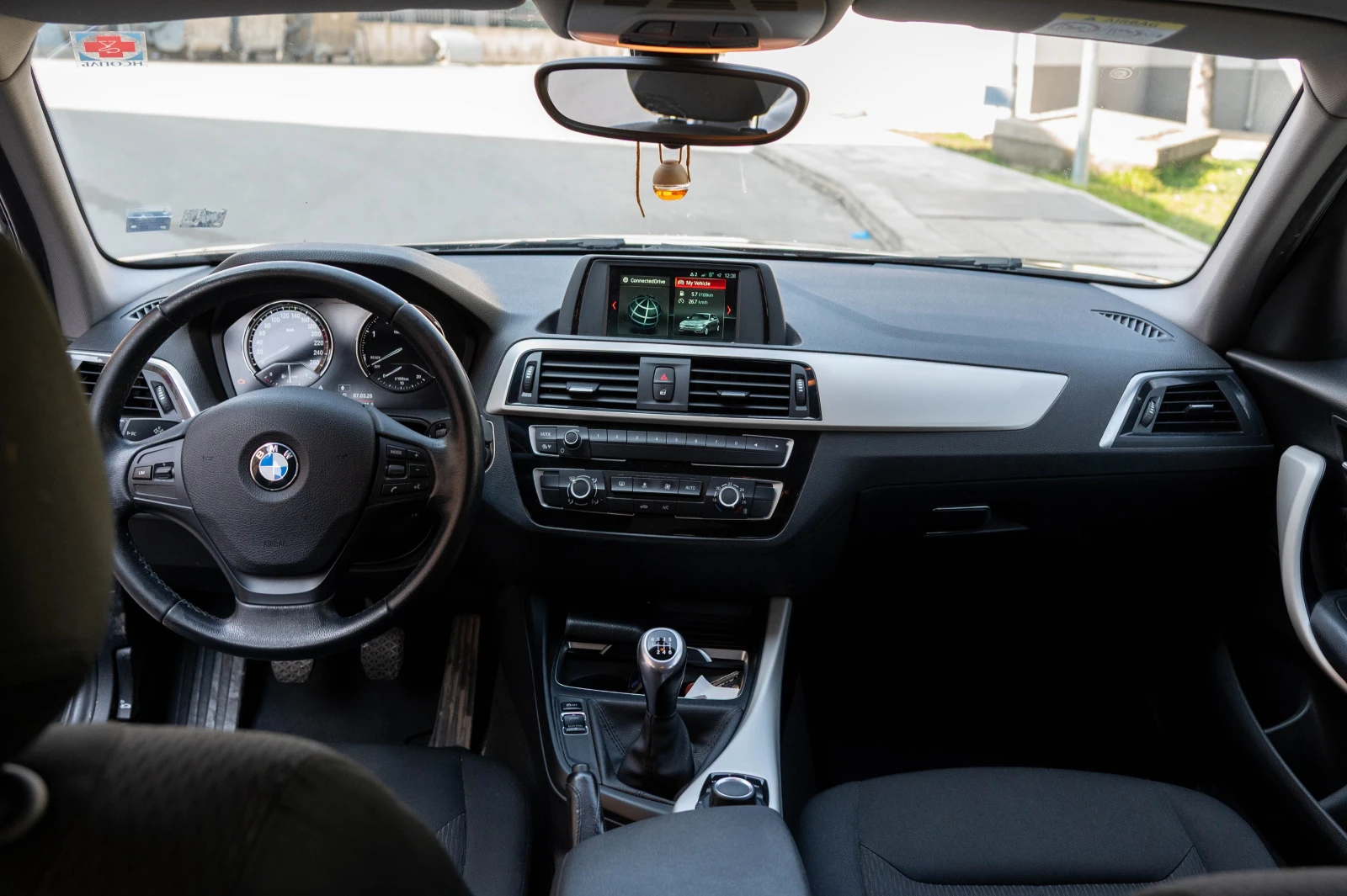 BMW 116, снимка 8 - Автомобили и джипове - 53970234