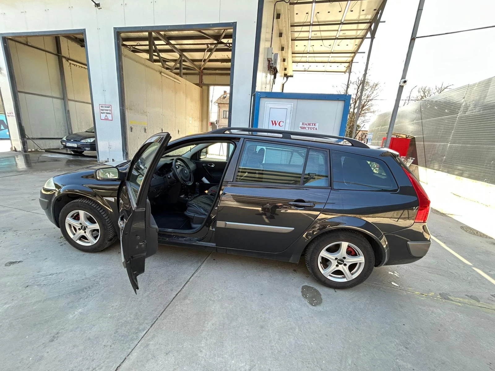 Renault Megane, снимка 3 - Автомобили и джипове - 54145944