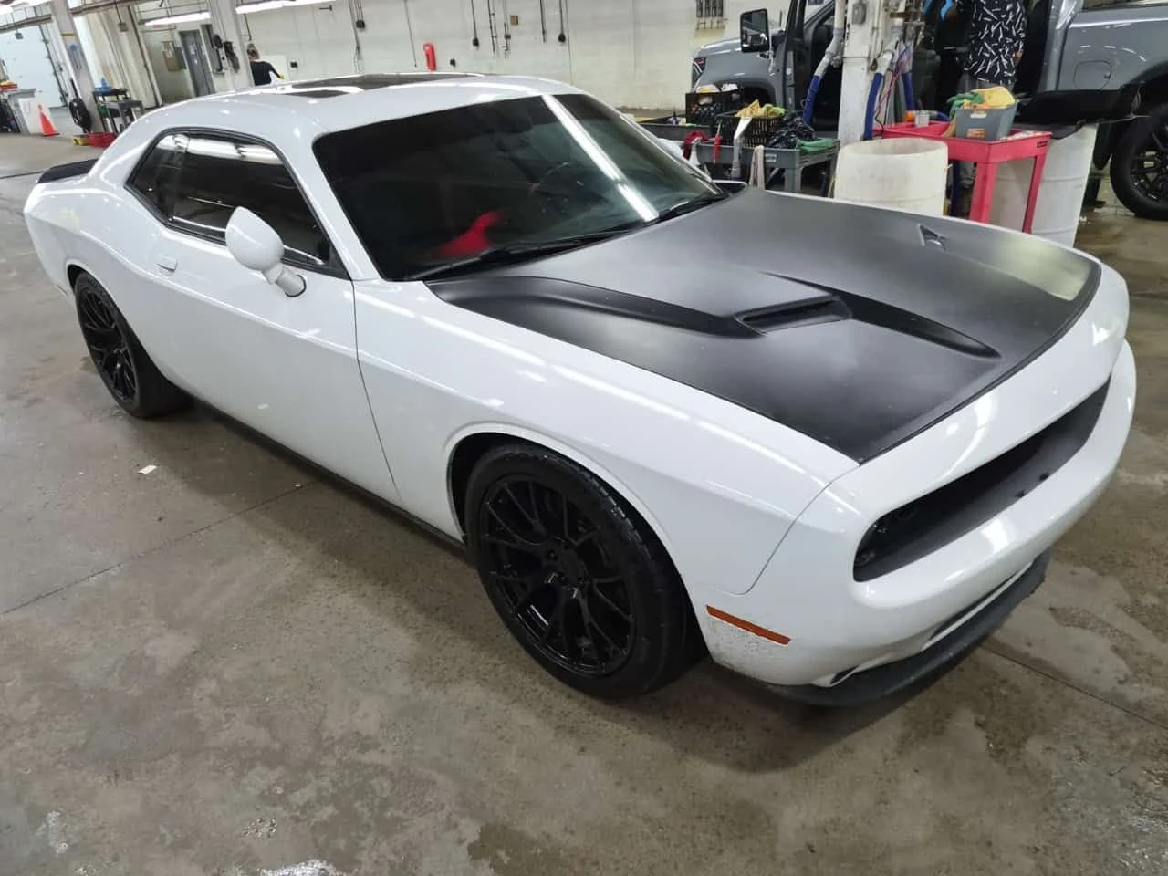 Dodge Challenger * SXT * ОБДУХВАНЕ* ПОДГРЕВ* , снимка 2 - Автомобили и джипове - 54503601
