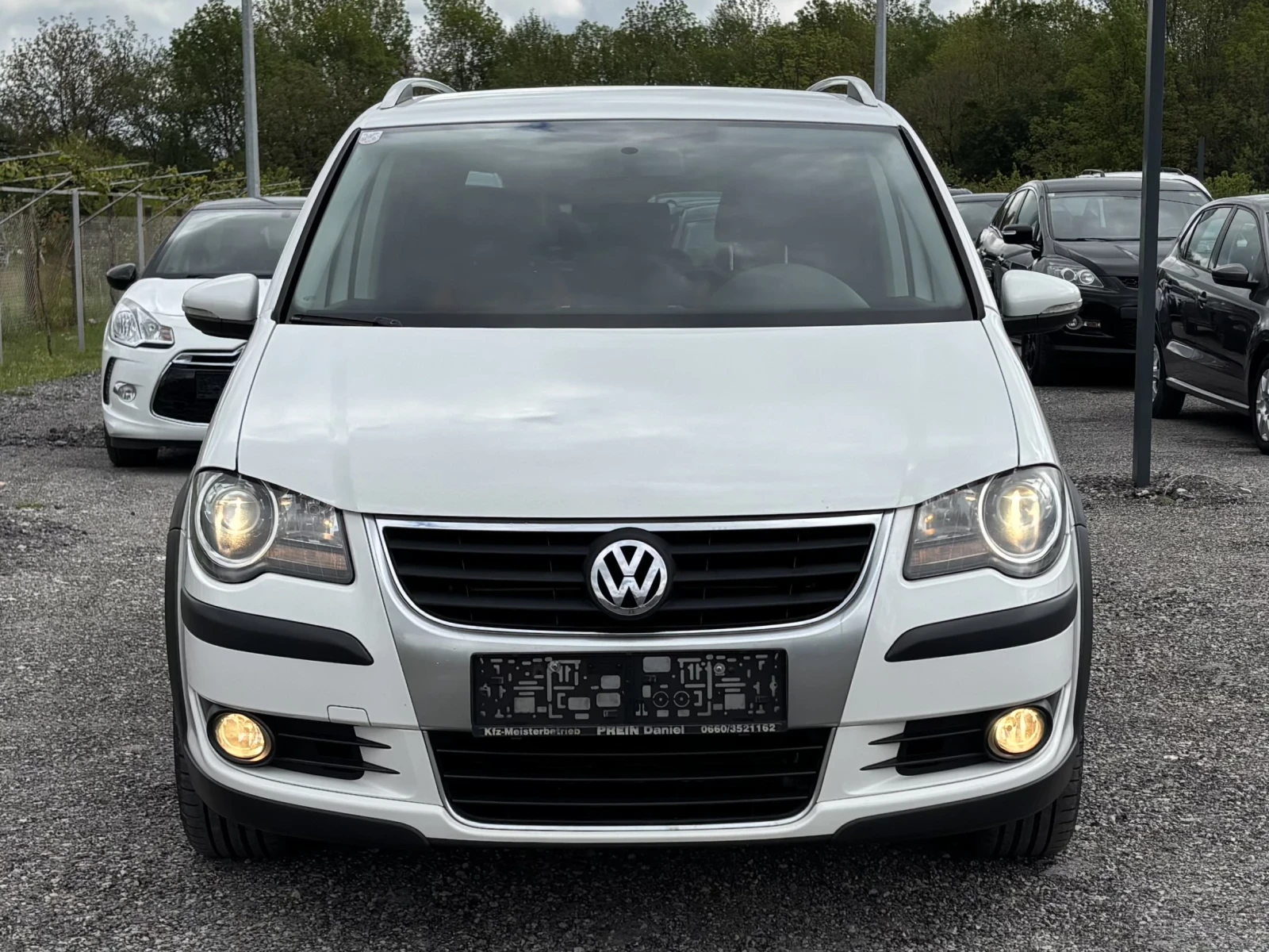 VW Touran CROSS , снимка 2 - Автомобили и джипове - 54510569