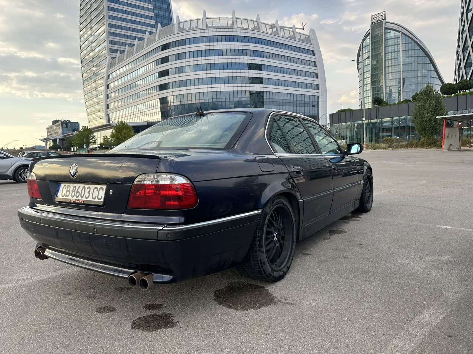 BMW 740, снимка 4 - Автомобили и джипове - 56036847