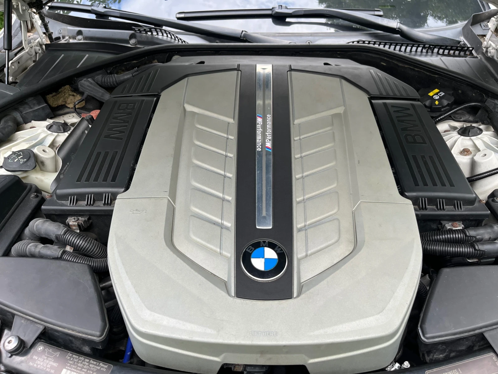 BMW 760 INDIVIDUAL, снимка 16 - Автомобили и джипове - 54896881