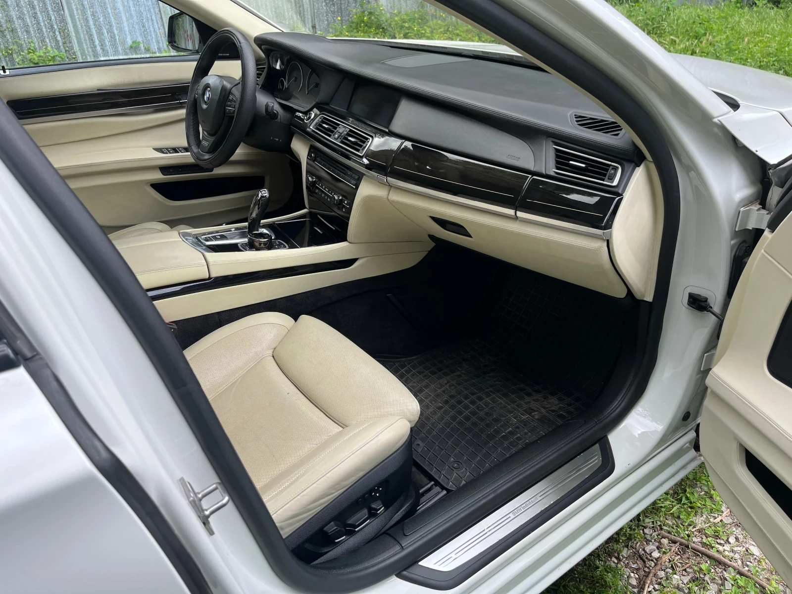 BMW 760 INDIVIDUAL, снимка 8 - Автомобили и джипове - 54896881
