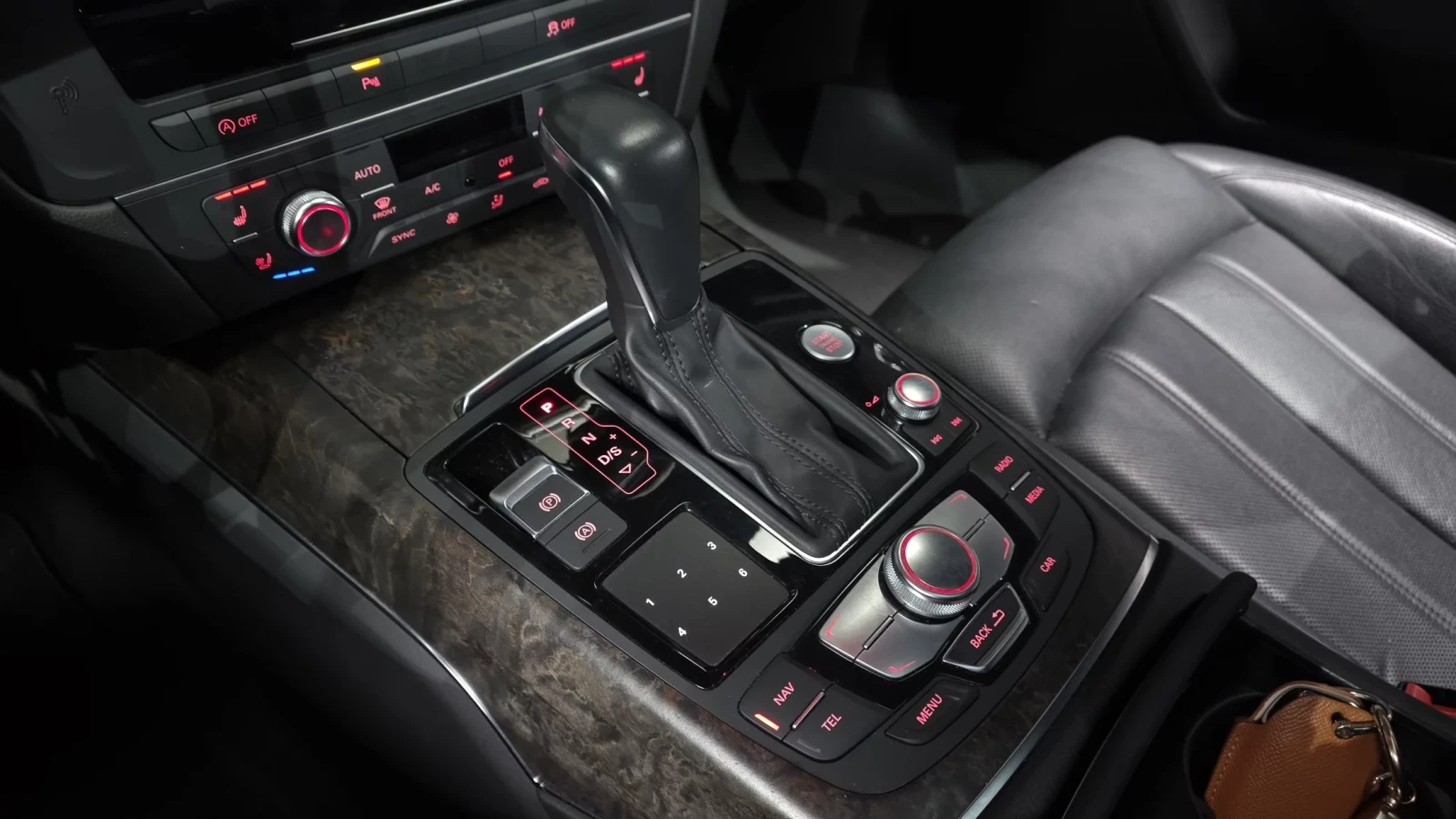 Audi A6 40TFSI PRESTIGE! HEAD-UP. PANO. ������ | Mobile.bg � ����������� 9