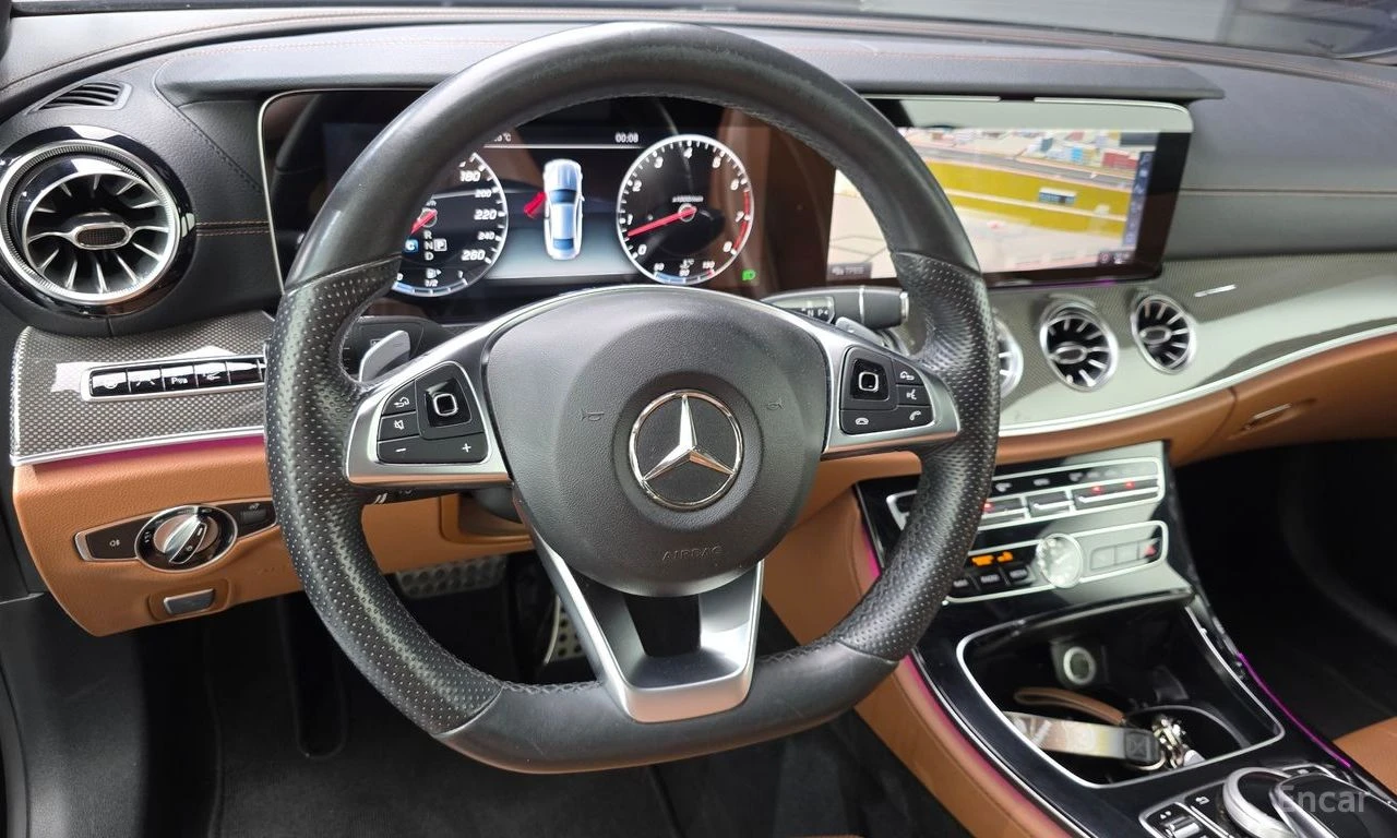 Mercedes-Benz E 400 4MATIC AMG PACK* BURMESTER* 360* ХЕДЪП* DISTRONIC*, снимка 10 - Автомобили и джипове - 55045845
