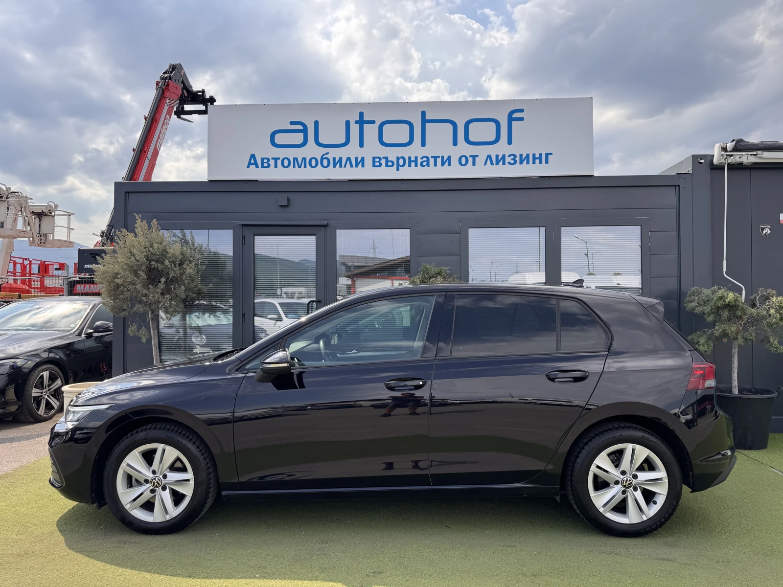VW Golf LIFE/2.0TDI/116K.C/6МТ, снимка 2 - Автомобили и джипове - 55325371