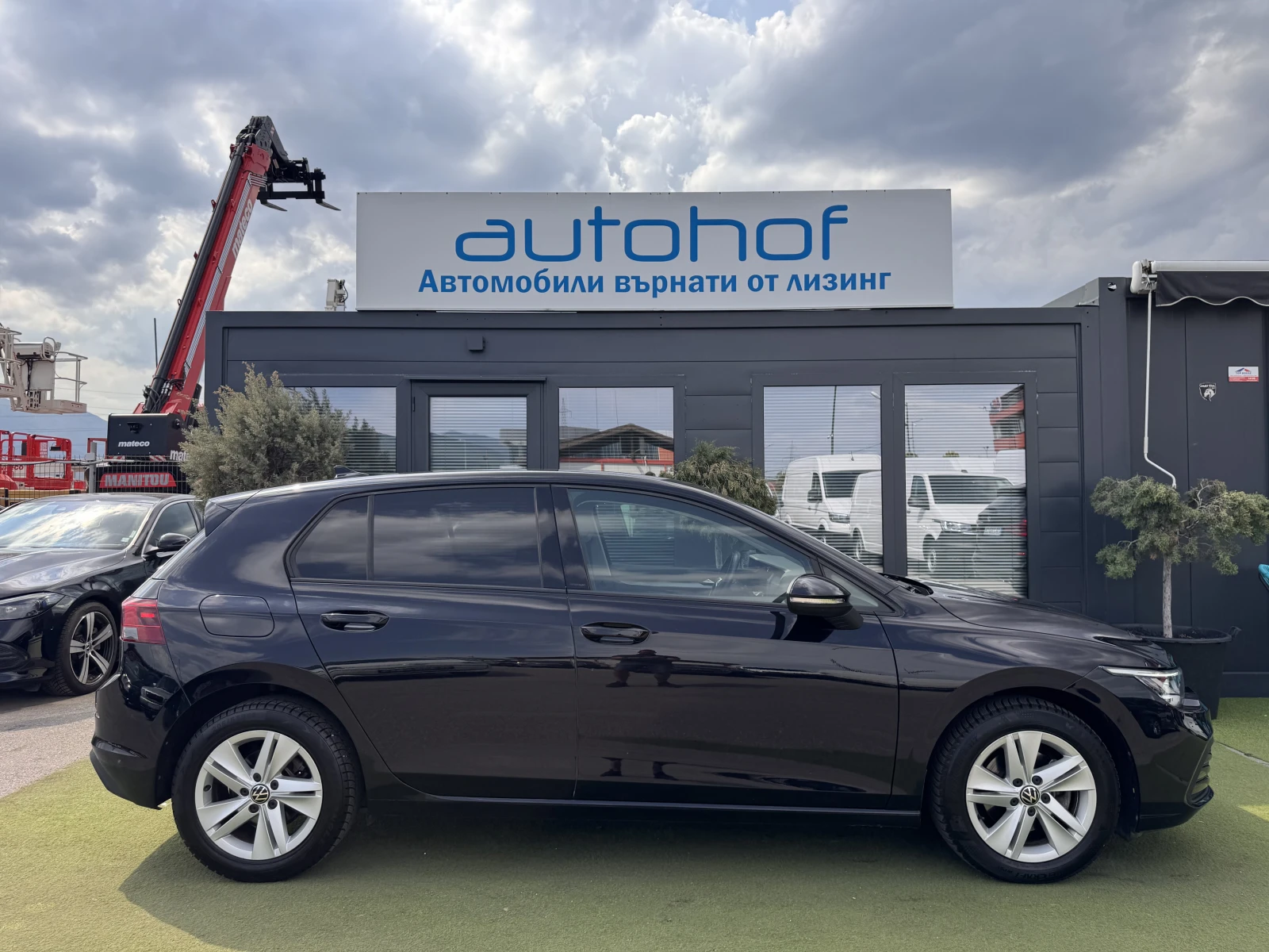 VW Golf LIFE/2.0TDI/116K.C/6МТ, снимка 5 - Автомобили и джипове - 55325371