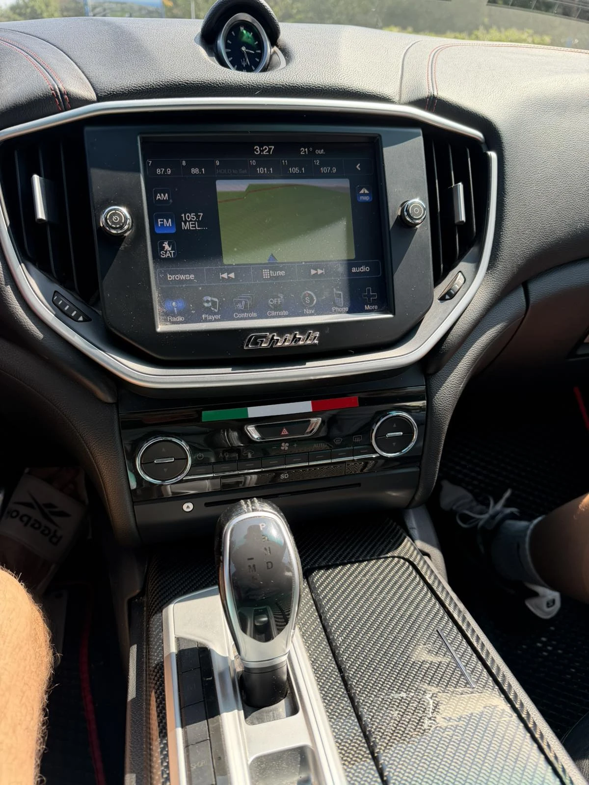 Maserati Ghibli, снимка 13 - Автомобили и джипове - 55352014