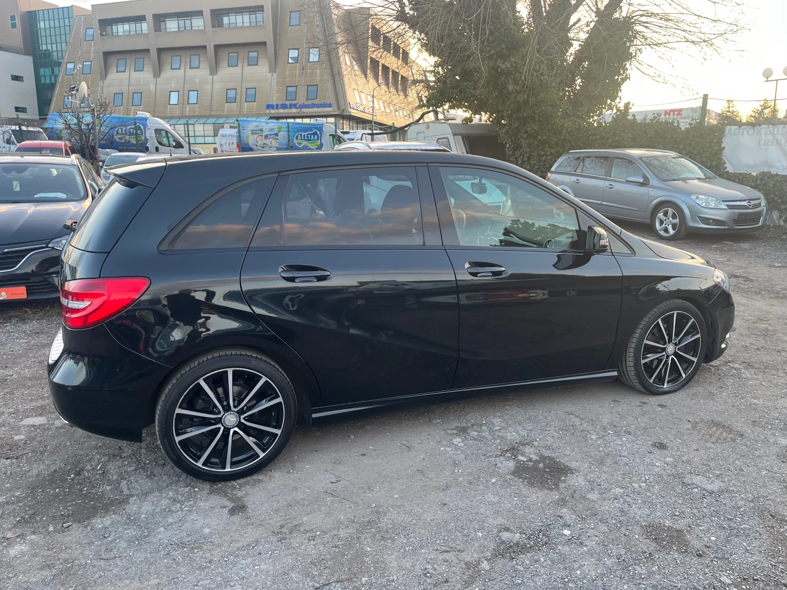 Mercedes-Benz B 200 FULL AMG | Mobile.bg � ����������� 4