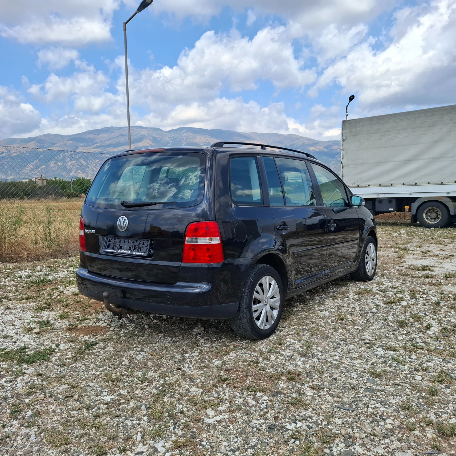VW Touran Германия 2000 куб.140кс.КЛИМАТРОНИИК , снимка 7 - Автомобили и джипове - 55852006