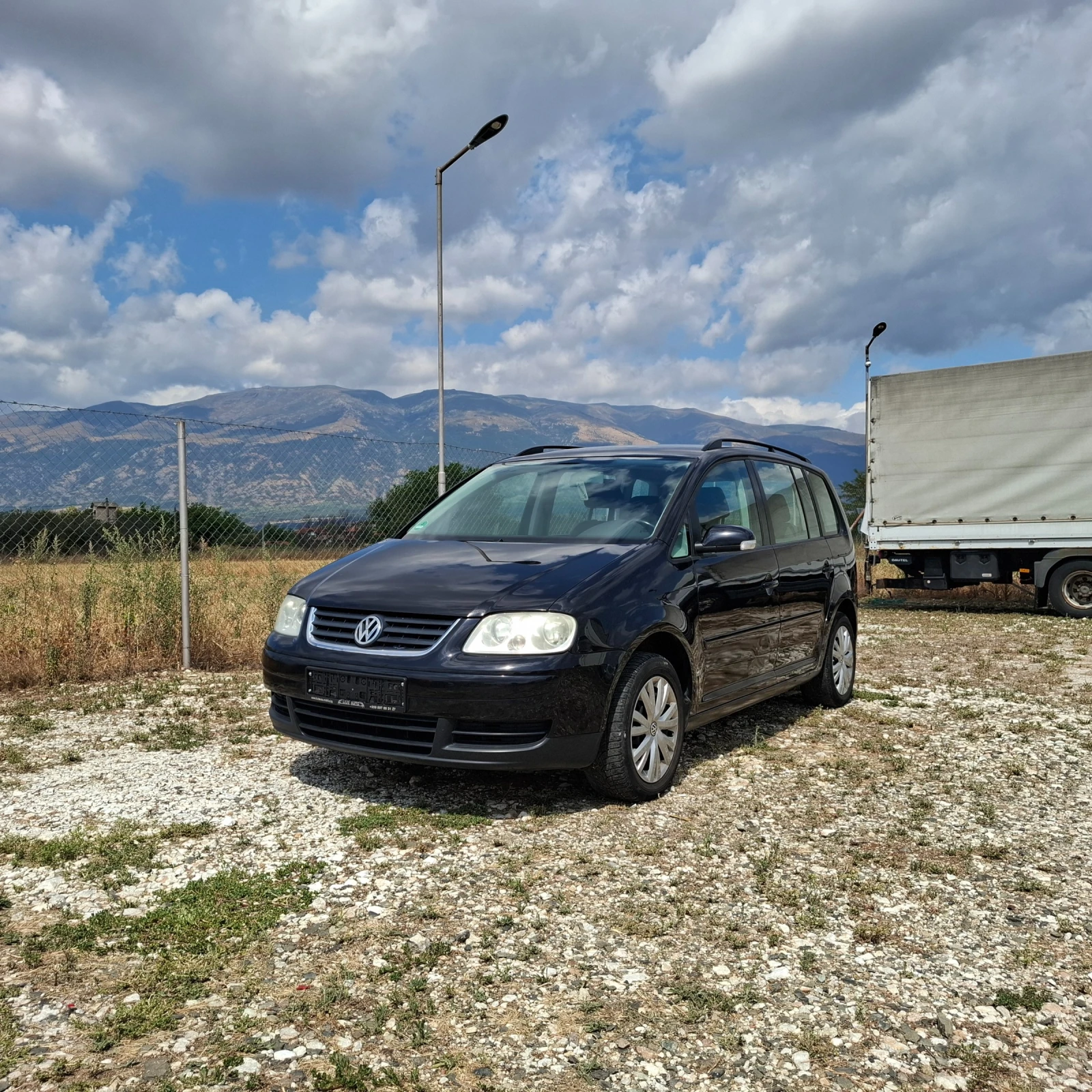 VW Touran Германия 2000 куб.140кс.КЛИМАТРОНИИК 