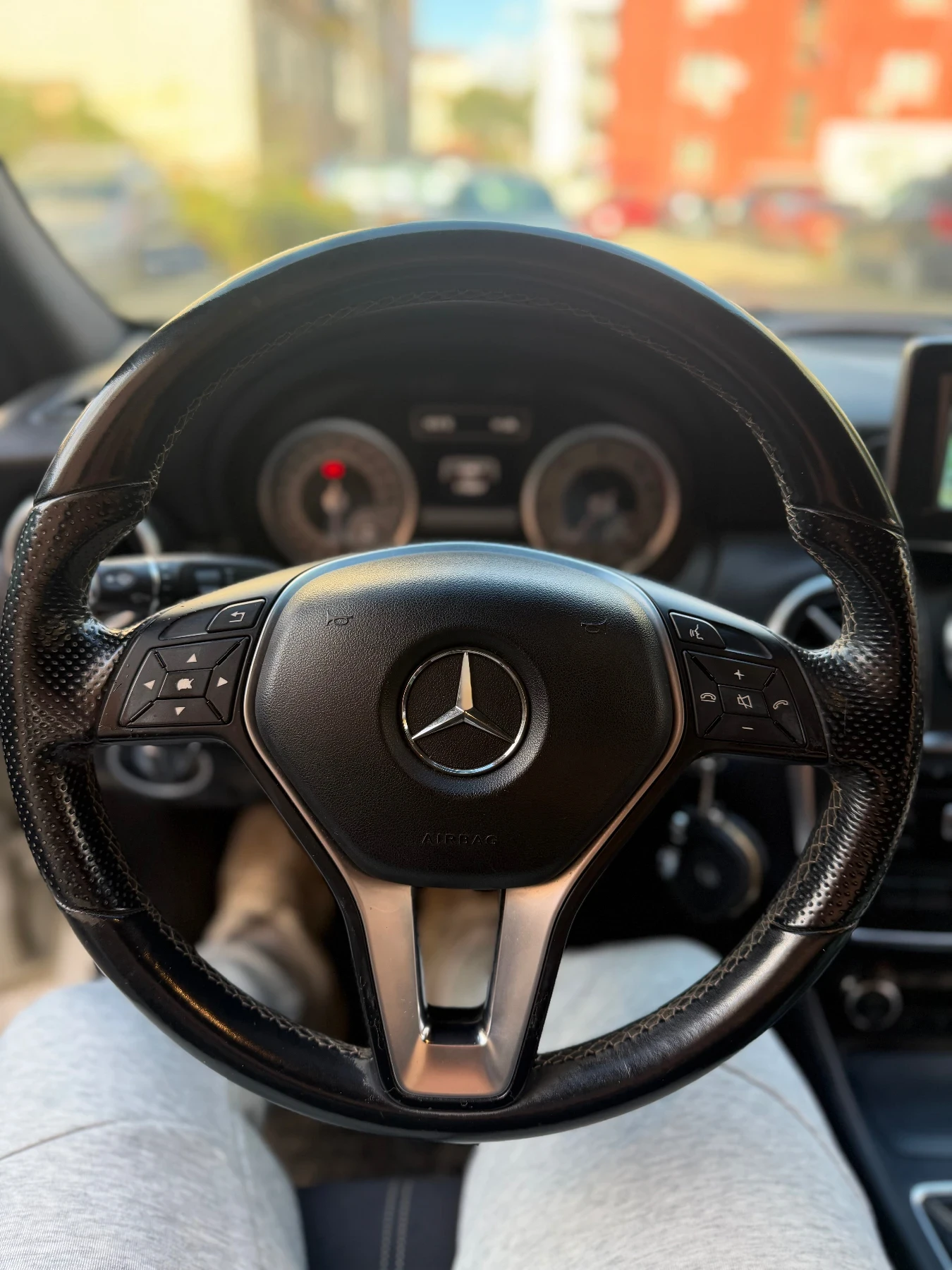 Mercedes-Benz A 180, снимка 4 - Автомобили и джипове - 56642411