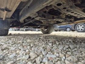 Nissan Navara 2.5TD/103к.с* Внос от Италия, снимка 14