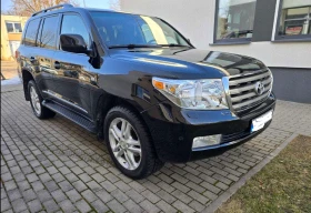 Toyota Land cruiser v8 5, 7 gaz, снимка 1