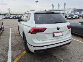 VW Tiguan COMFORTLINE R-LINE BLACK EDITION * AWD * CARFAX * , снимка 4
