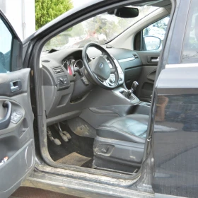Ford Kuga 2.0 TDCI Повреден двигател, снимка 6