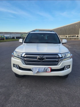 Toyota Land cruiser Lc200 , 5.7 . VX-R 