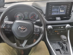 Toyota Rav4 LE, снимка 2