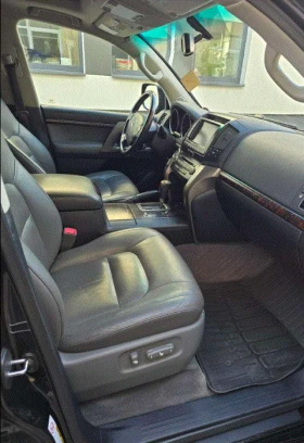 Toyota Land cruiser v8 5, 7 gaz - 27000 € / 52807.41 лв. - 84541497 6