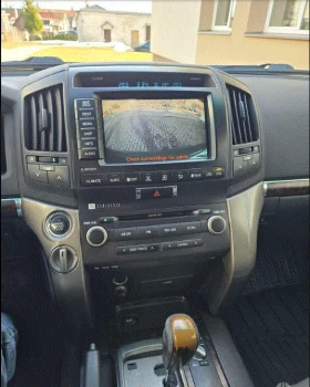 Toyota Land cruiser v8 5, 7 gaz - 27000 € / 52807.41 лв. - 84541497 11