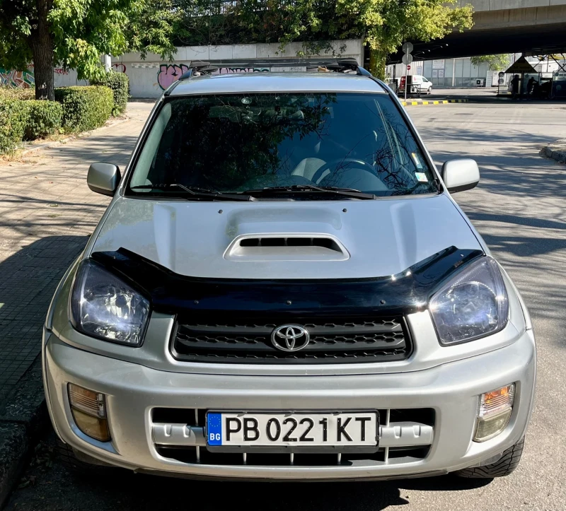 Toyota Rav4, снимка 9 - Автомобили и джипове - 47639391