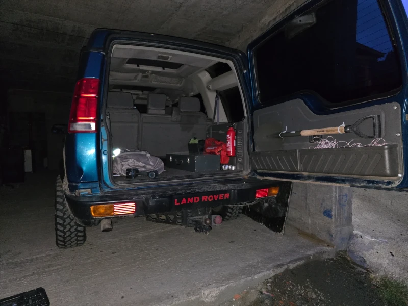 Land Rover Discovery, снимка 3 - Автомобили и джипове - 52683907