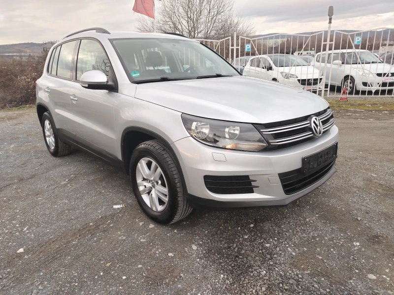 VW Tiguan 2.0-140 КС 4MOTION, 6СК, NAVI, снимка 3 - Автомобили и джипове - 53100313