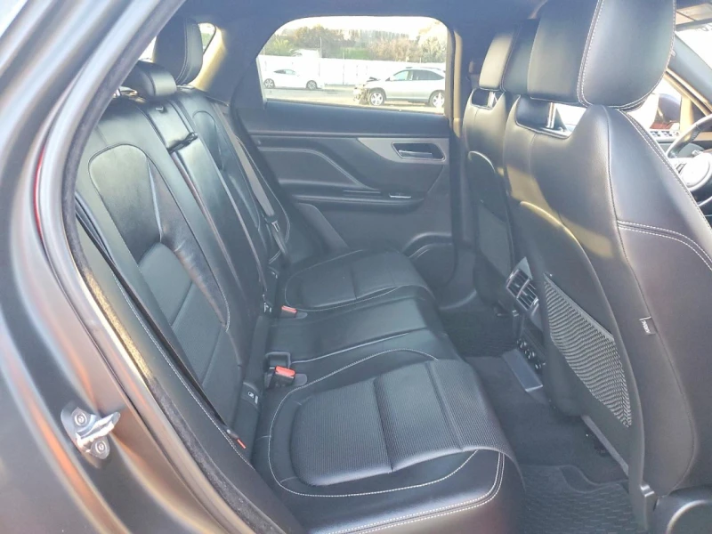 Jaguar F-PACE * S* PANORAMA* КОЖА* LED* , снимка 11 - Автомобили и джипове - 53477033