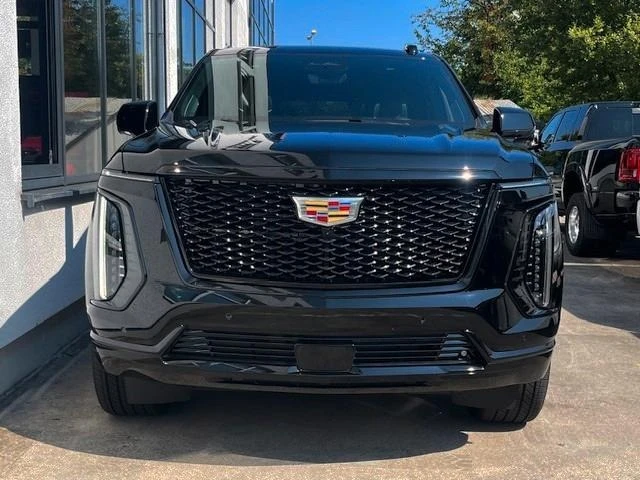 Cadillac Escalade 6.2 V8/NEW MODEL/SPORT PLATINUM/EXECUTIVE LOUNGE/ - изображение 2