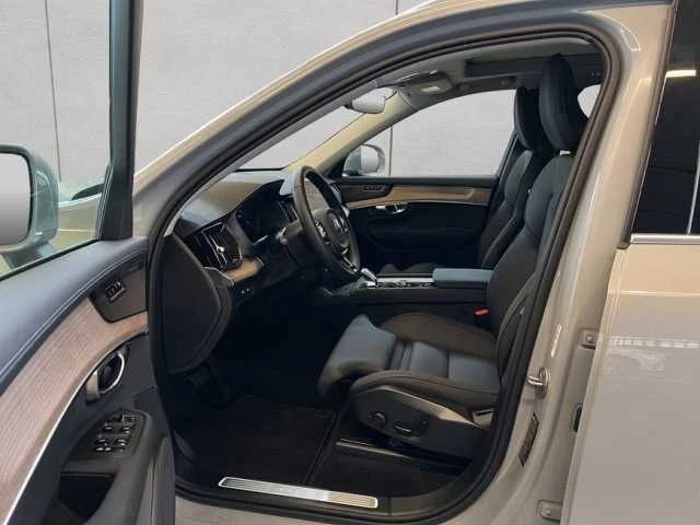Volvo Xc90 T8* AWD* PLUG-IN HYBRID* PLUS BRIGHT* 7S* ГАРАНЦИЯ, снимка 10 - Автомобили и джипове - 53306136