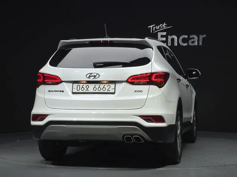 Hyundai Santa fe, снимка 4 - Автомобили и джипове - 54871818