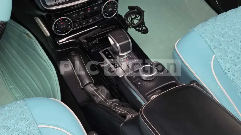 Mercedes-Benz G 6.3 AMG BRABUS / ЛИЗИНГ / ЦЕНА  ДО БЪЛГАРИЯ, снимка 9 - Автомобили и джипове - 55341815