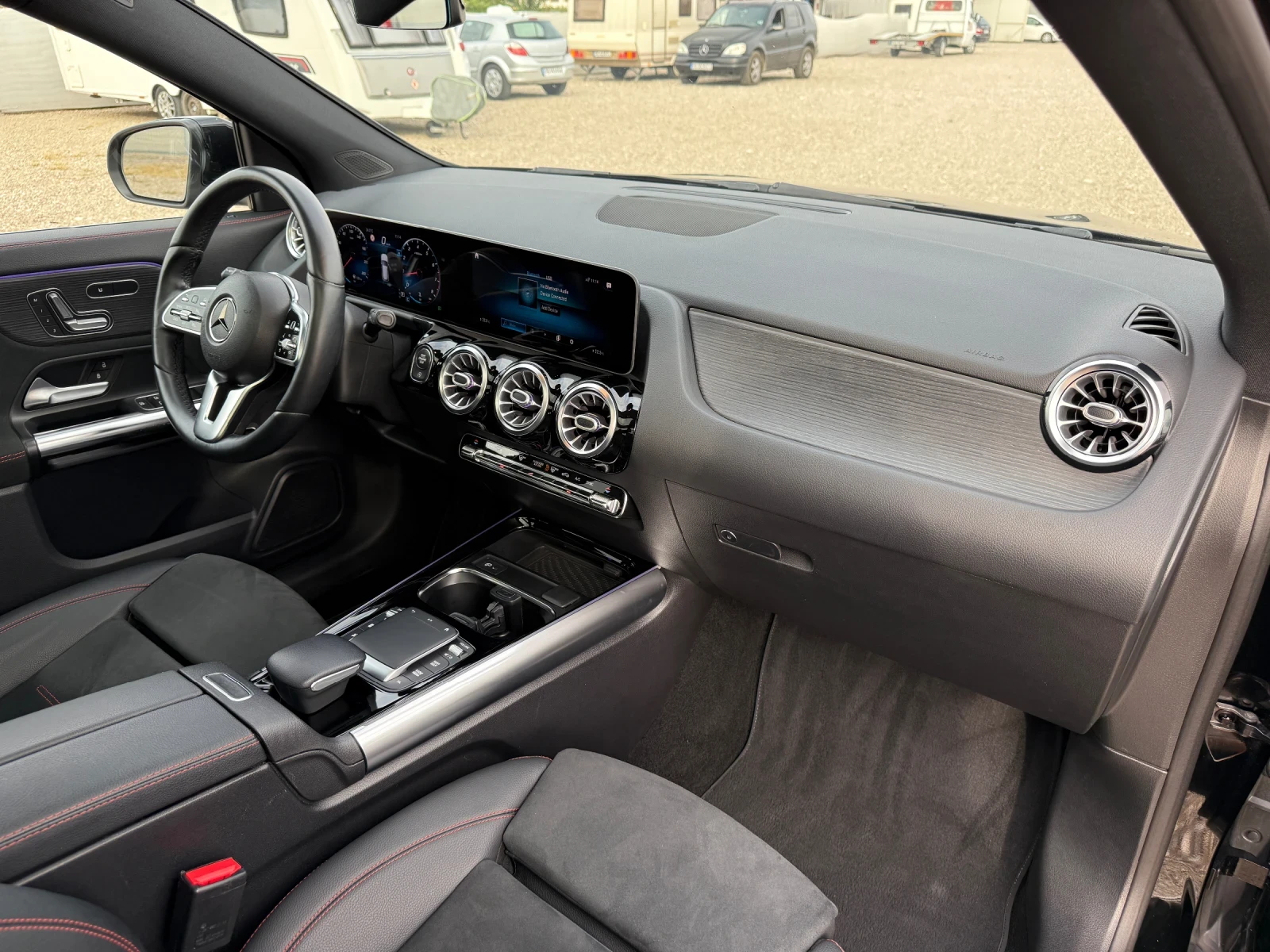 Mercedes-Benz GLA 250 4matic, AMG - изображение 9